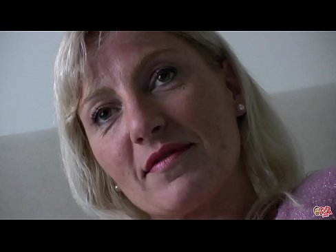 ❤️ Äiti jota me kaikki nussimme ... Lady, käyttäydy kunnolla! ❤❌ Kaunis porno at fi.rex-porn-com.ru